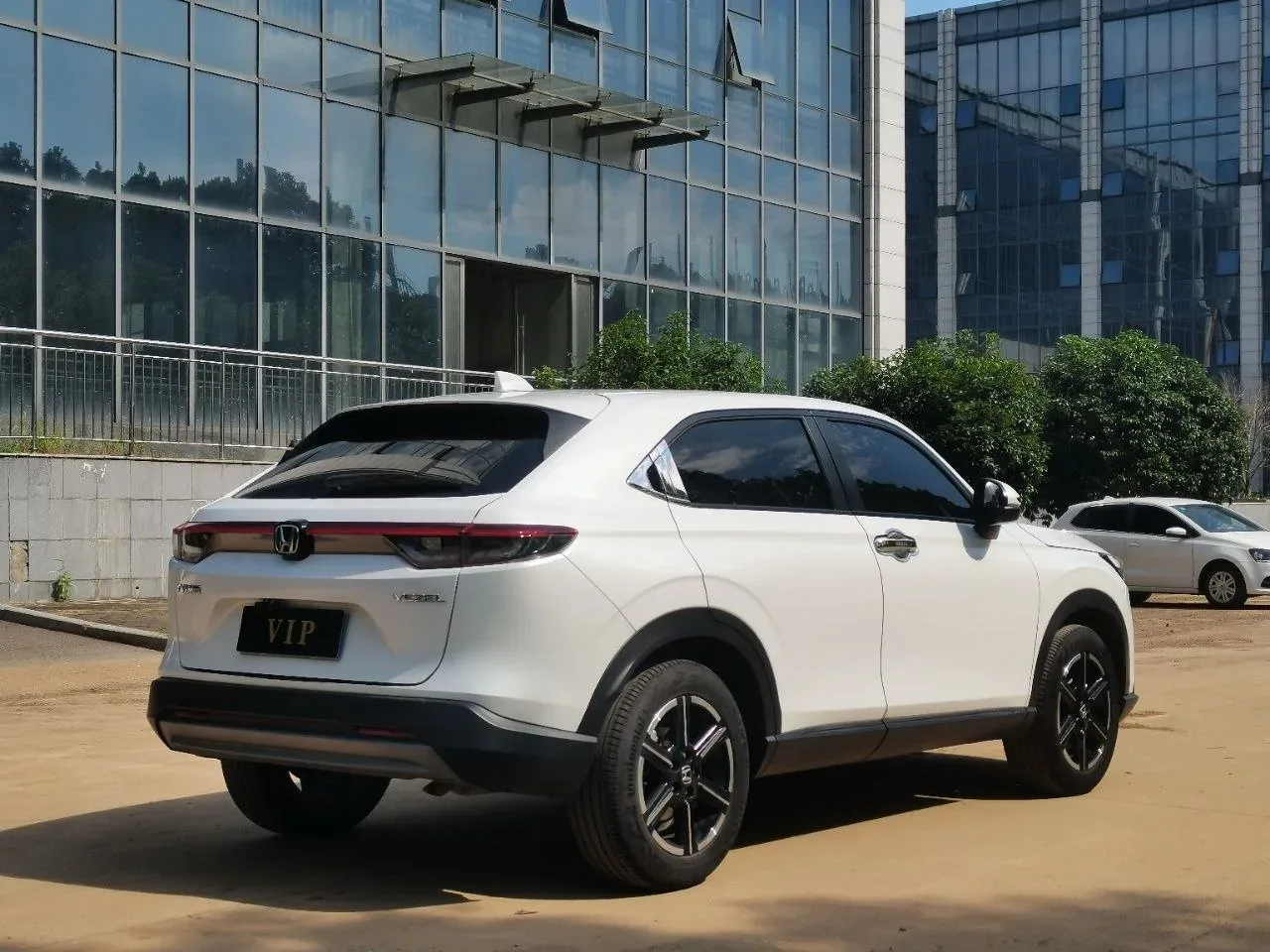 Honda Vezel 2023 — фото 4