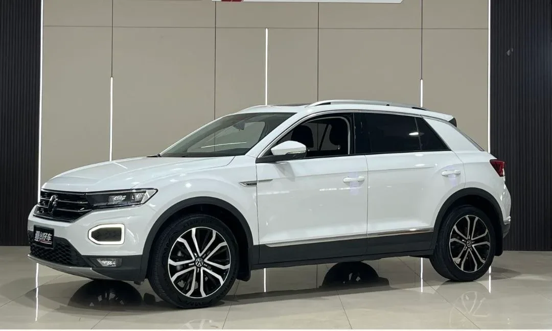 Volkswagen T-Roc 2022 — фото 3