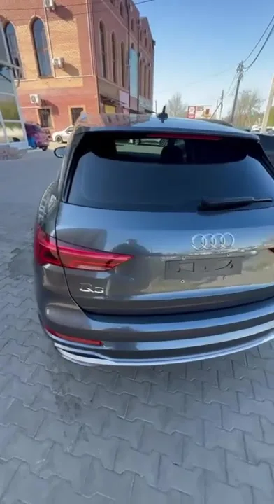 Audi Q3 2023 — фото 4