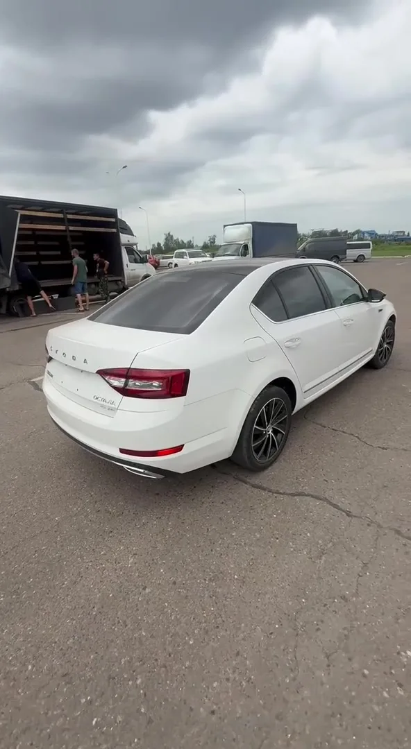 Skoda Octavia 2020 — фото 3