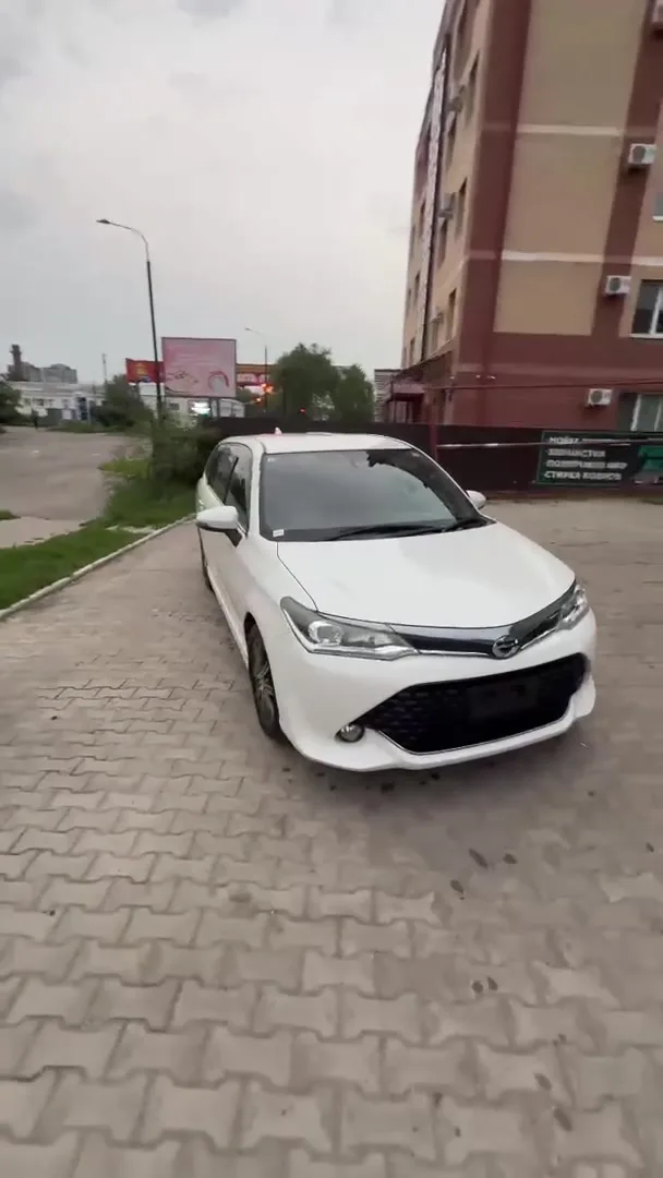 Toyota Corolla Fielder 2015 — фото 4